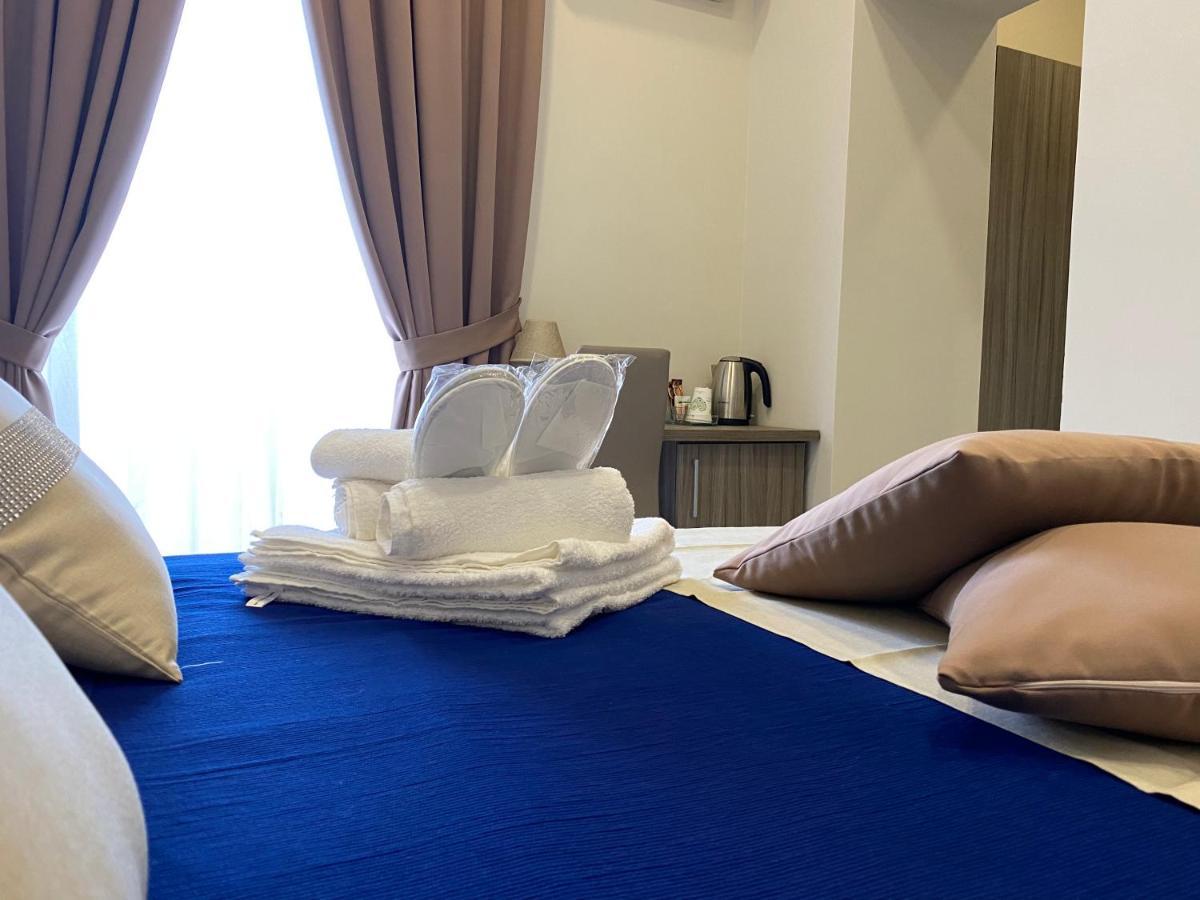 Napolitudine Guest House ภายนอก รูปภาพ